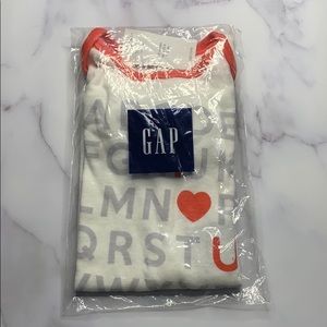 🌸Gap “ I ♥️ U” Onesie - 0-3 Months